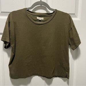 Madewell crewneck tee size small, olive green